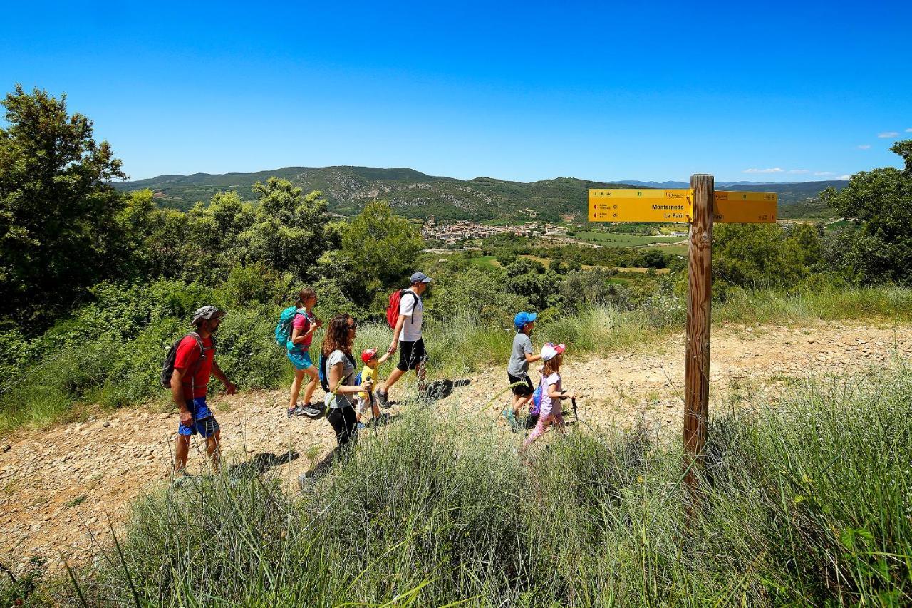 Albergue Sierra De Arbe Naval 外观 照片